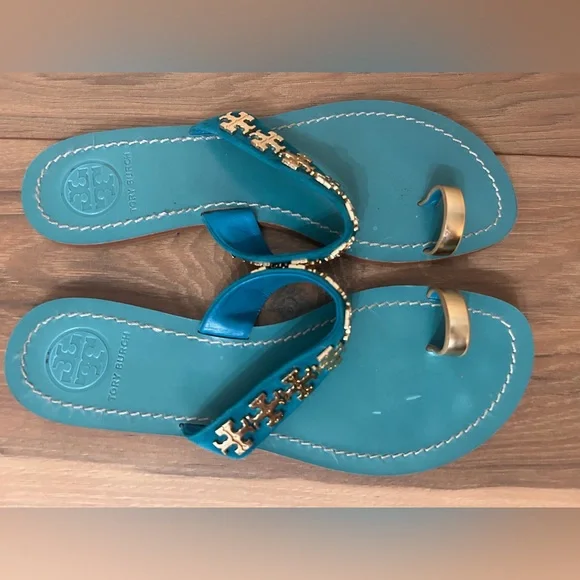 Tory Burch Val Flat Toe Ring Sandal - Suede/Gold Logo 8.5M - Picture 3 of 8